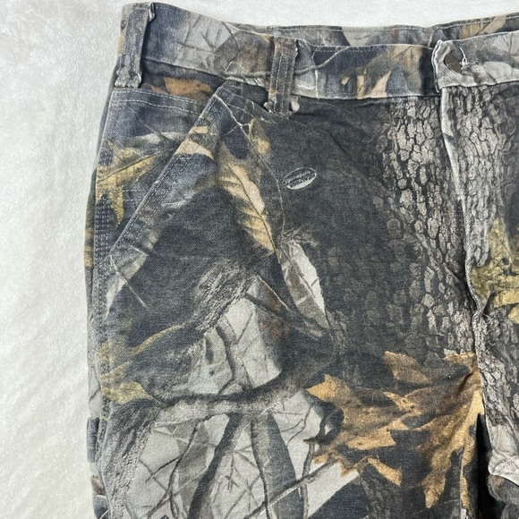 Vintage B191 CMO Carhartt RealTree 38W Carpenter Shorts Duck Canvas Camo VTG - Picture 6 of 15